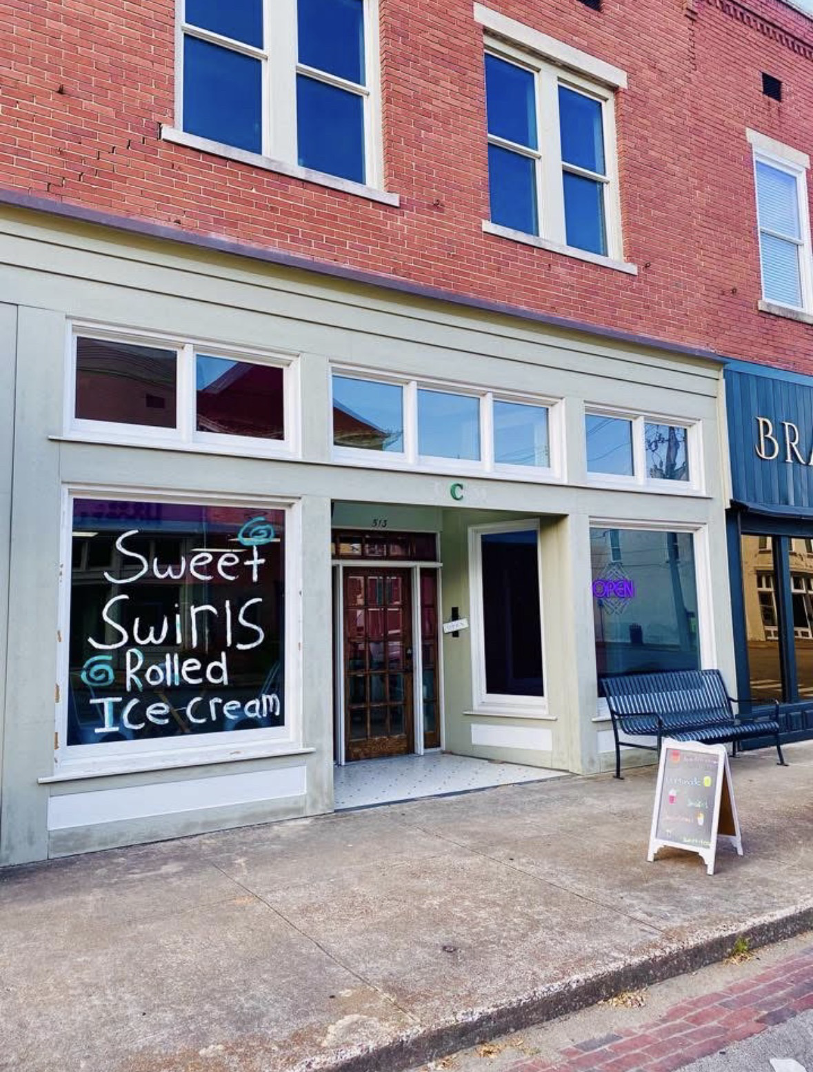 Sweet Swirls storefront in Corinth, MS